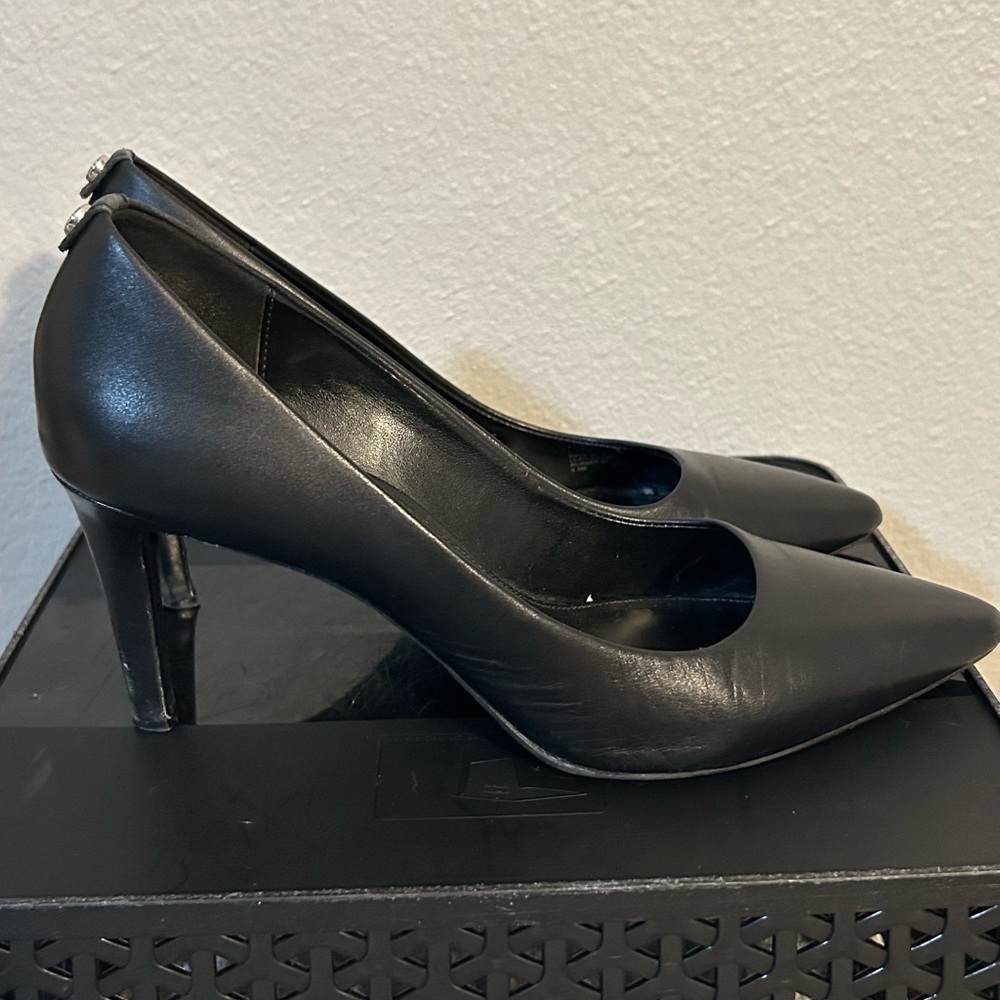 Michael Kors Black pumps, women’s 9/9.5
